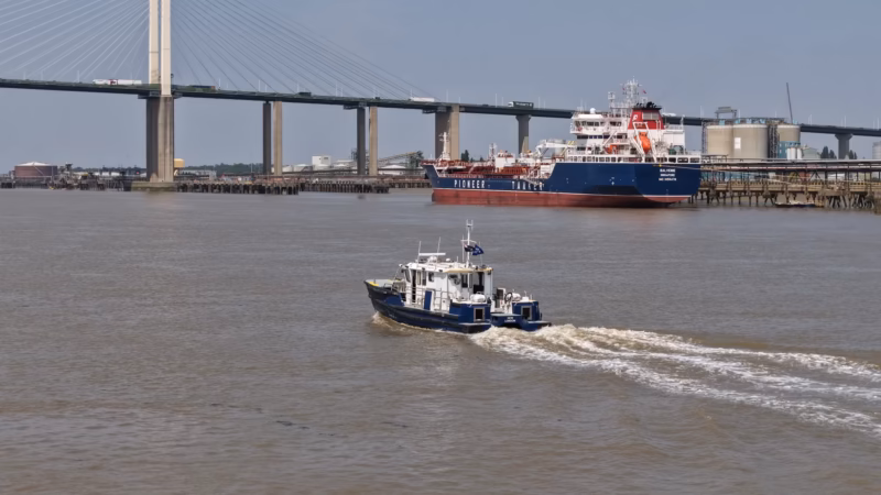 PLA Harbour Service Launch, Kew to Dartford Crossing